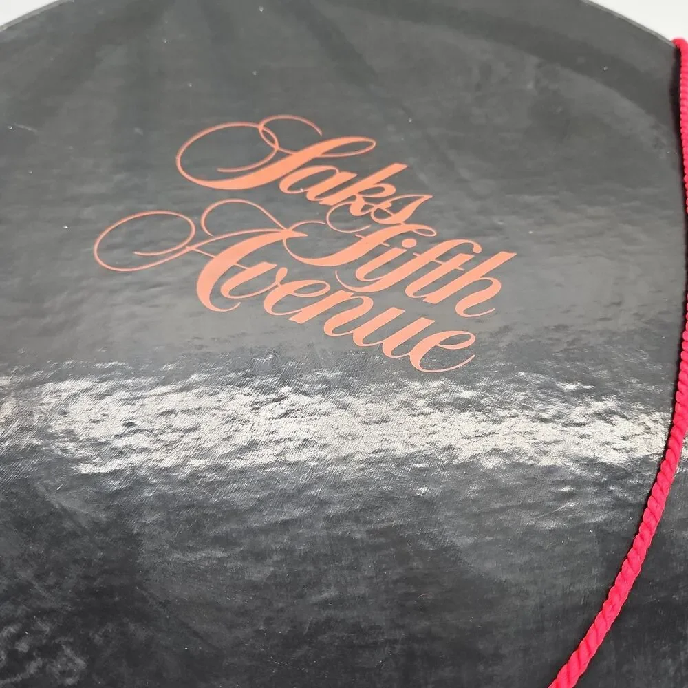 Vintage Saks Fifth Avenue Black Hat Box 15
